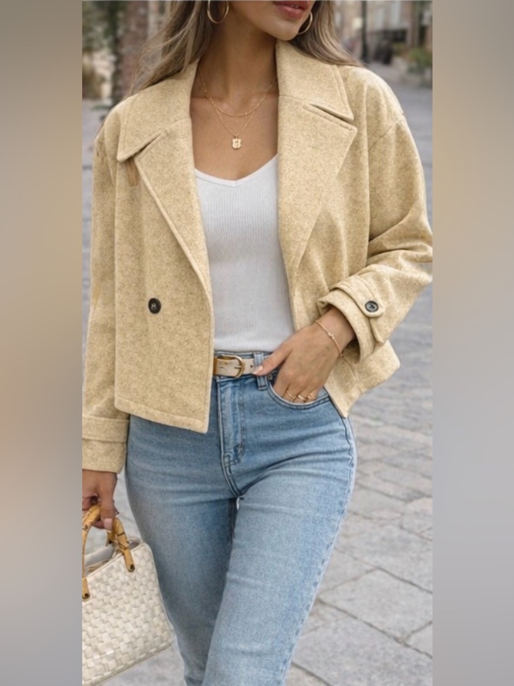 Chic Beige Cropped Spring Jacket Lightweight Neutral Jacket | Minimalist